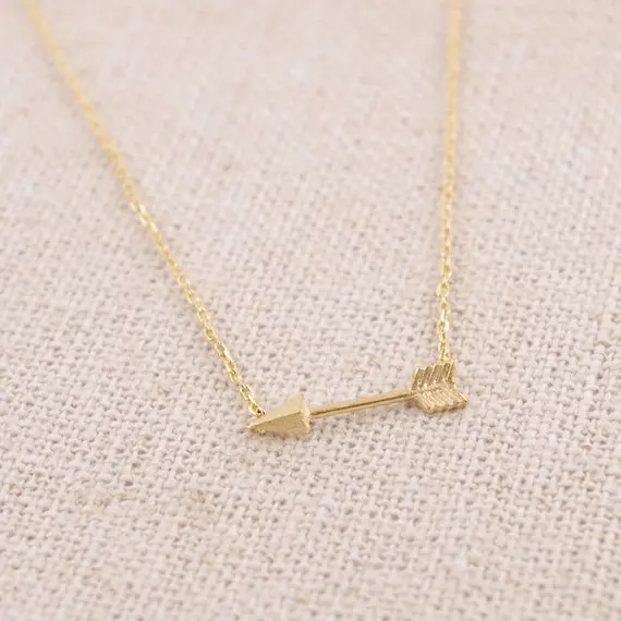 Цепочка с подвеской Стрела для девочек и женщин|necklace arrow|hunger gameshunger games necklace |