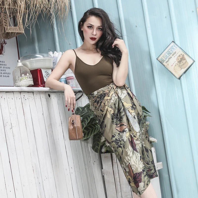 2018 летняя Праздничная стильная цельная атласная юбка облегающая с высокой