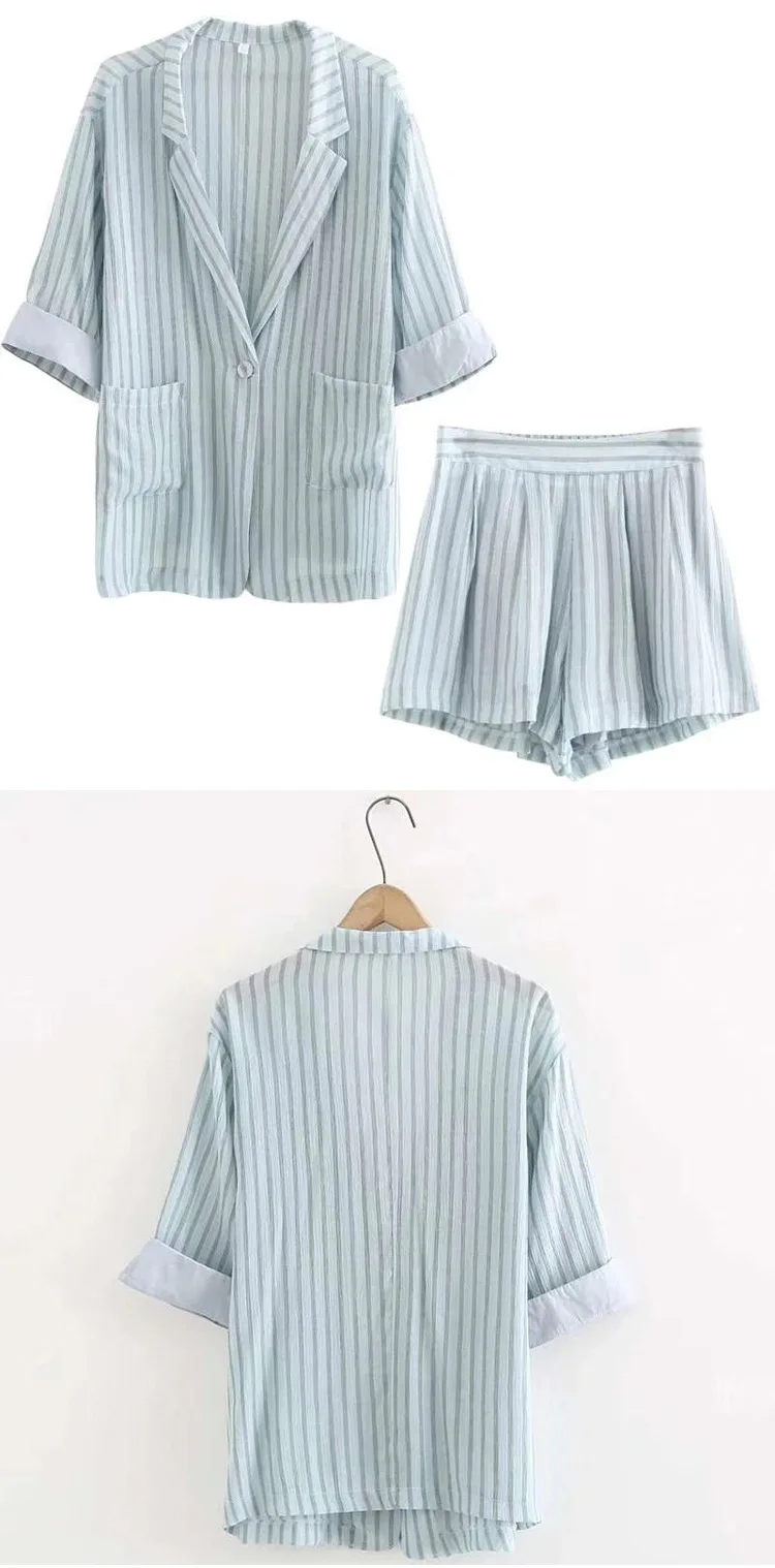 Set female 2018 summer new temperament casual thin section long-sleeved striped small suit + shorts fashion two-piece elegant | Женская