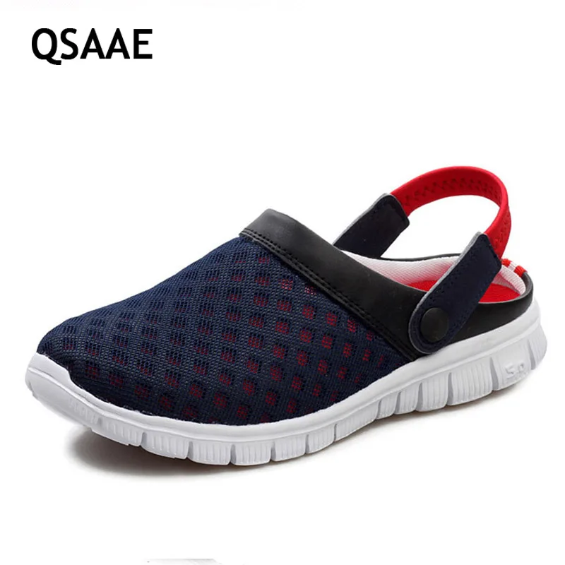 

2020 New Summer Slippers Non Slip Couples outdoor Soft Home Bathroom Slippers Wholesale Thickening Massage36-46 size BF02