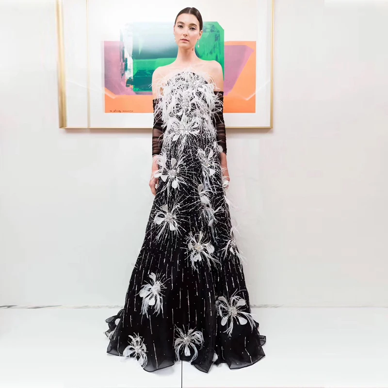 

New Style Elegant Evening Celebrity Party Dress Off Shoulder White Feathers Embroidery Floral Dress 2019 Sheer Mesh Long Dresses
