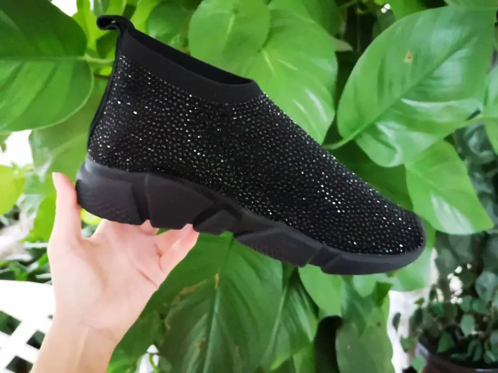 Solid black-low top Женские кроссовки со стразами; спортивные ботинки; блестящие стразы; вязаная дышащая обувь; Женская Роскошная Повседневная обувь; женские кроссовки - Цвет: Solid black-low top