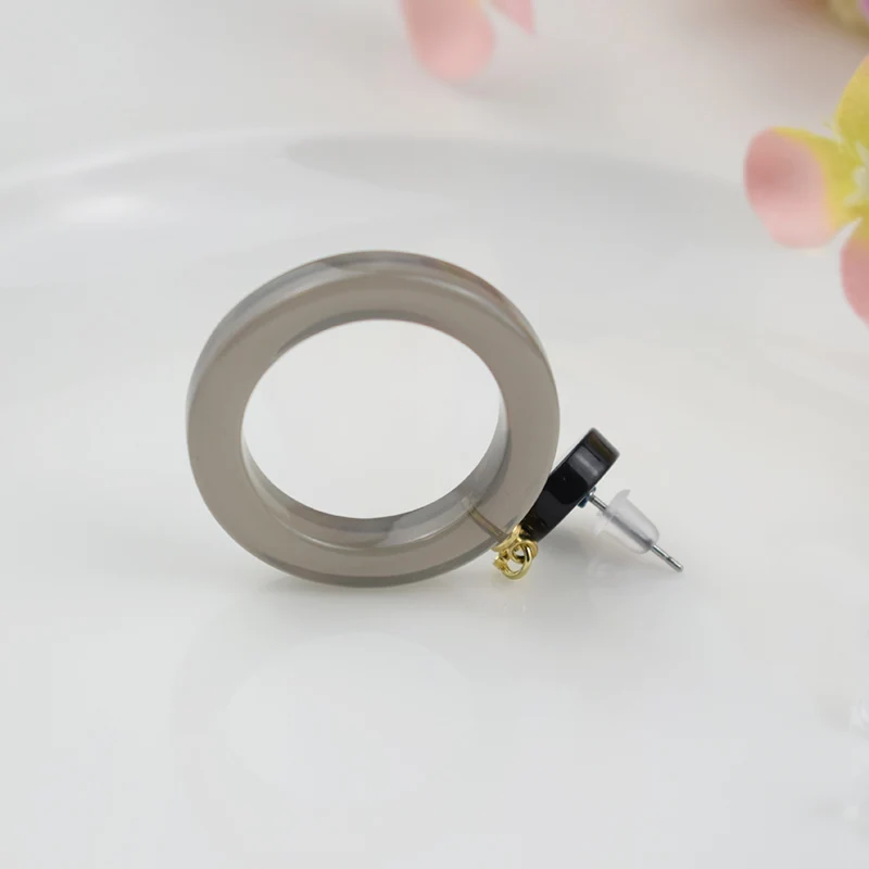 2018 новые серьги преувеличены акрил геометрический Круглый ухо Pin подвеска