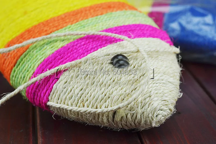 Забавная палка для кошек котенок сизаль stratcher игрушка в виде рыбы большой