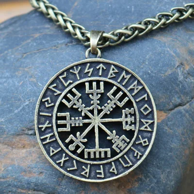 Antique Bronze 1 Викинг исландский Vegvisir шлем ужас в руническом круге кулон руны викингов Vegvisir компас Рунический амулет колье ожерелье - Окраска металла: Antique Bronze 1