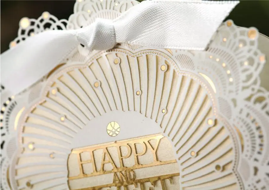 Лазерная резка Кружева Свадьба коробка для конфет свадебвечерние с лентой