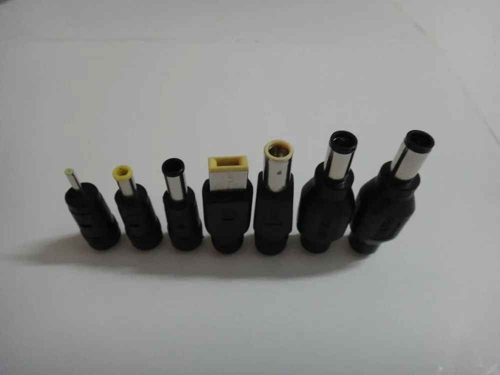 Многофункциональный адаптер питания переменного и постоянного тока для