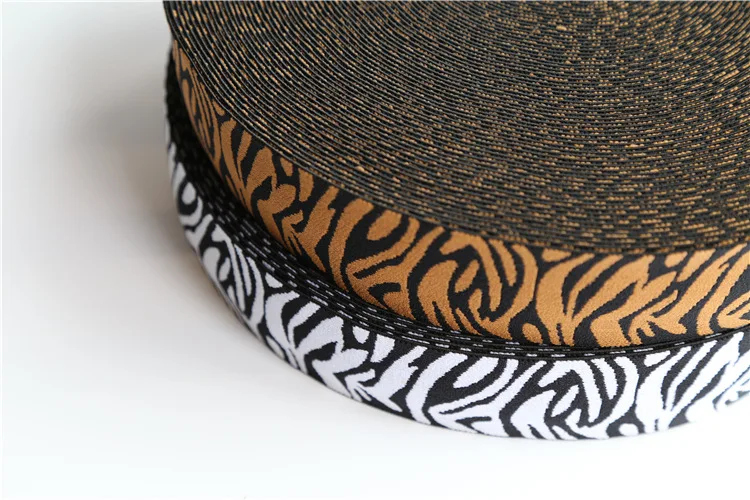 Новое поступление эластичная тесьма белого/кофейного цвета с вышивкой в виде