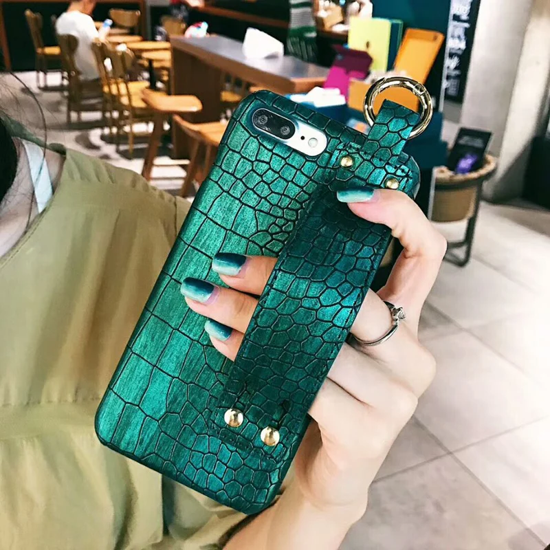 Luxury Crocodile Texture Leather Phone Case for iPhone X XS Max XR 6 6S 7 8 Plus Wrist Strap Protective Cases Back Cover Fundas |
