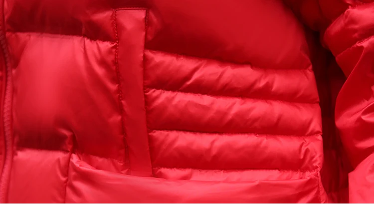 

2018 new Ms. loose leisure short down jacket red down jacket large size