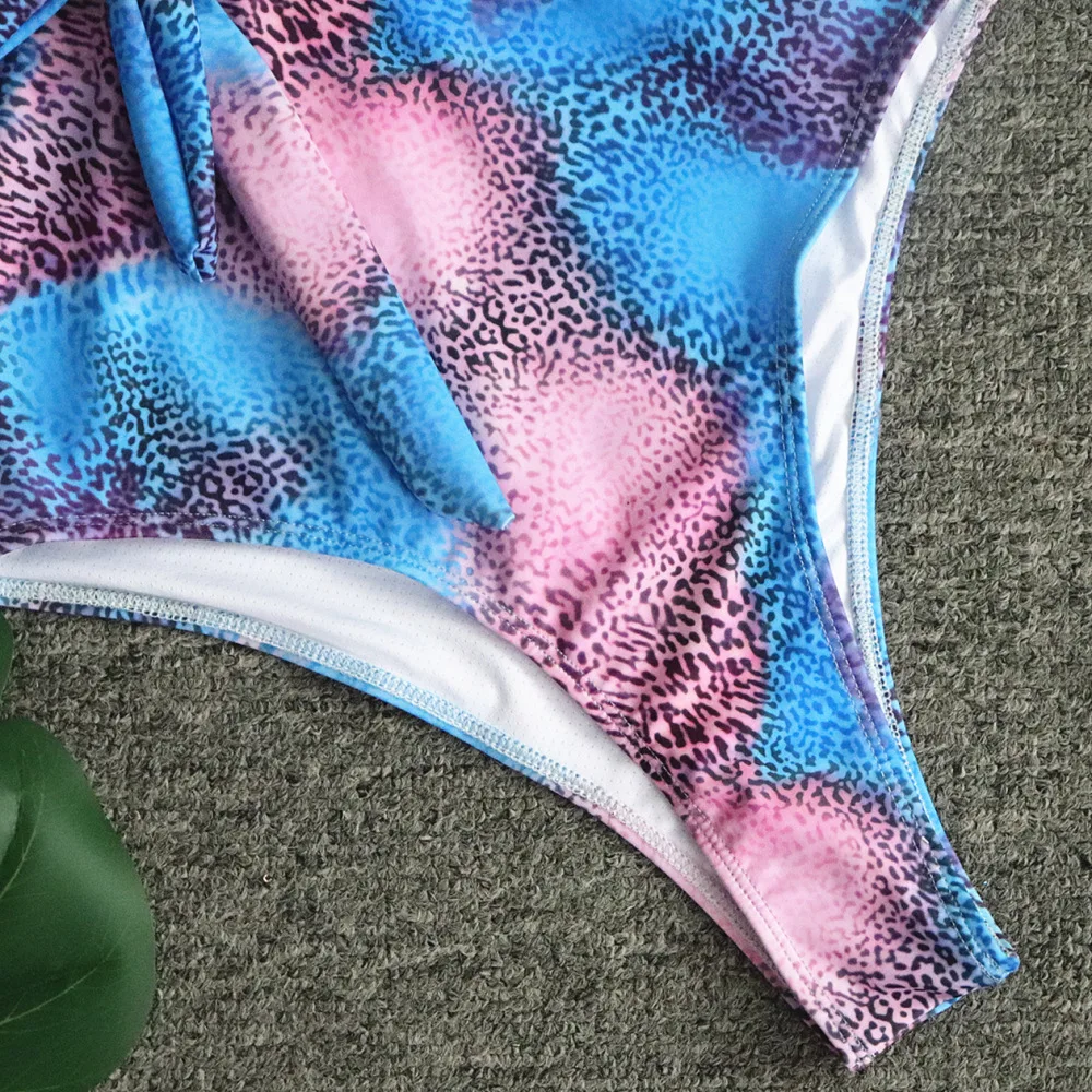 Женский купальник с глубоким v-образным вырезом бандажный высоким монокини