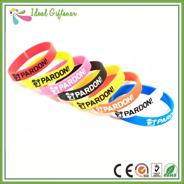 Оптовые браслеты из силиконового материала различных цветов на заказ