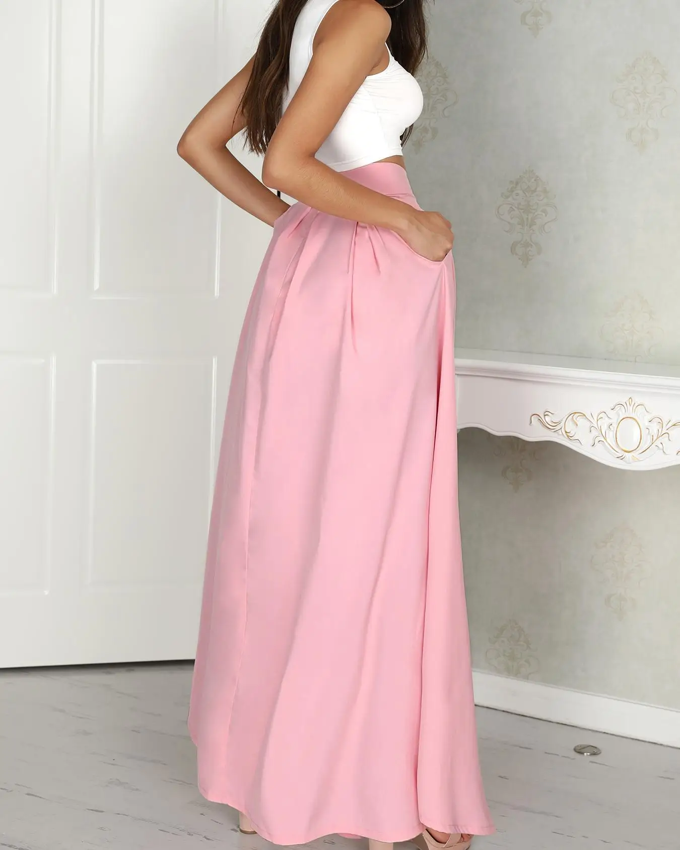 Женский летний комплект из двух предметов укороченный топ без рукавов и