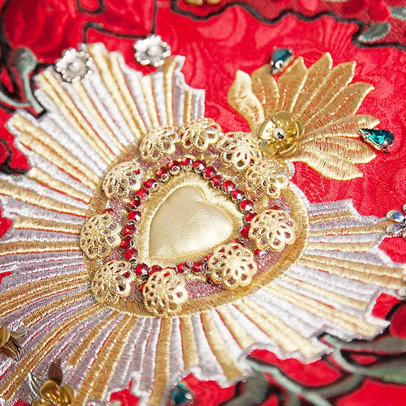 Платье красное платье с большим цветком украшенное стразами на лето 2019|embroidered