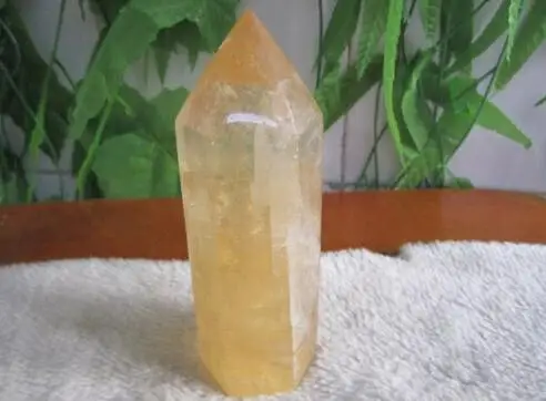 

Натуральное желтое полупрозрачное зернистое Исцеление точек