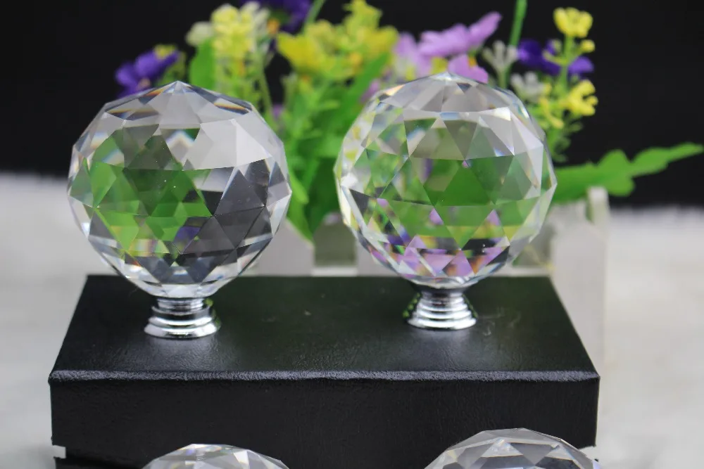 Бесплатная доставка 2 шт./лот 60 мм прозрачные цветные хрустальные ручки для шкафа