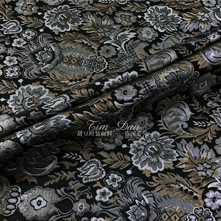 2017 luxury gold retro flowers dyed jacquard clothing fabric / big dress suit | Дом и сад