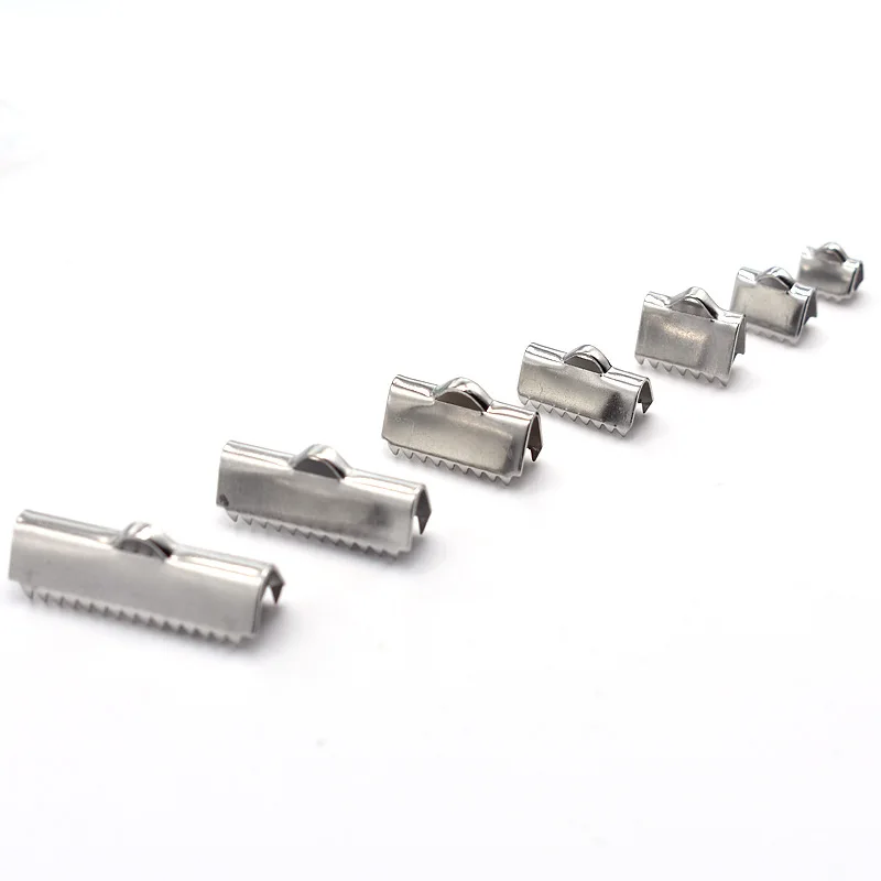 silver tone 50 шт./лот, 304, гладкая лента из нержавеющей стали, обжимные наконечники, подходят для плоских кожаных браслетов, самодельных ювелирных изделий - Цвет: silver tone