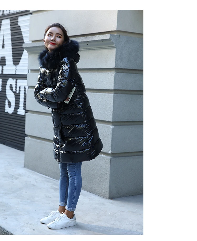Новинка, зимнее блестящее пальто, Женский приталенный длинный пуховик, Толстая куртка с меховым воротником и капюшоном