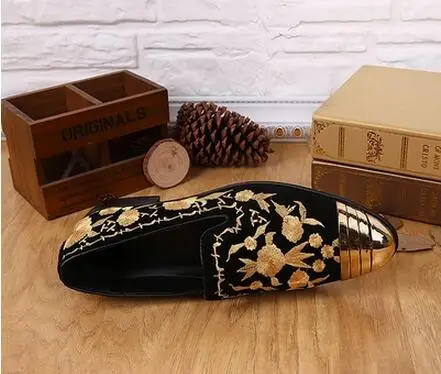 Горячая 2017 Кожа прилив плоские и круглые головы выше в мужской моды вышитые досуг