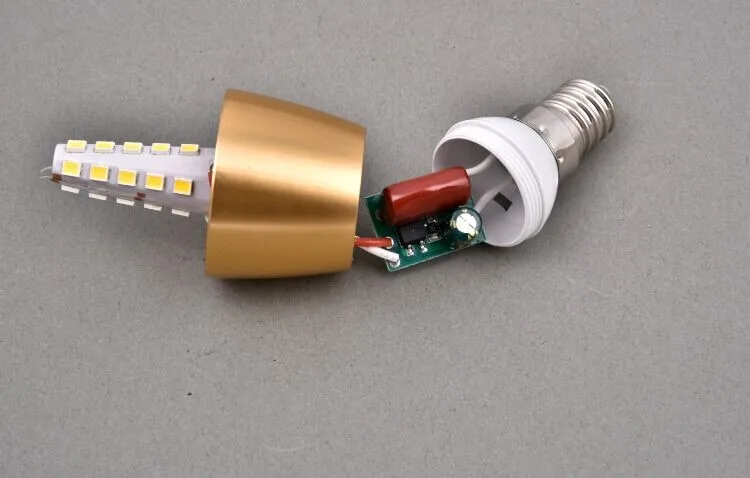 10 шт. 5 Вт 7 светодиодные Свечи E14/E27 SMD 2835 Светодиодные лампы 220В круглый/fire тип 360