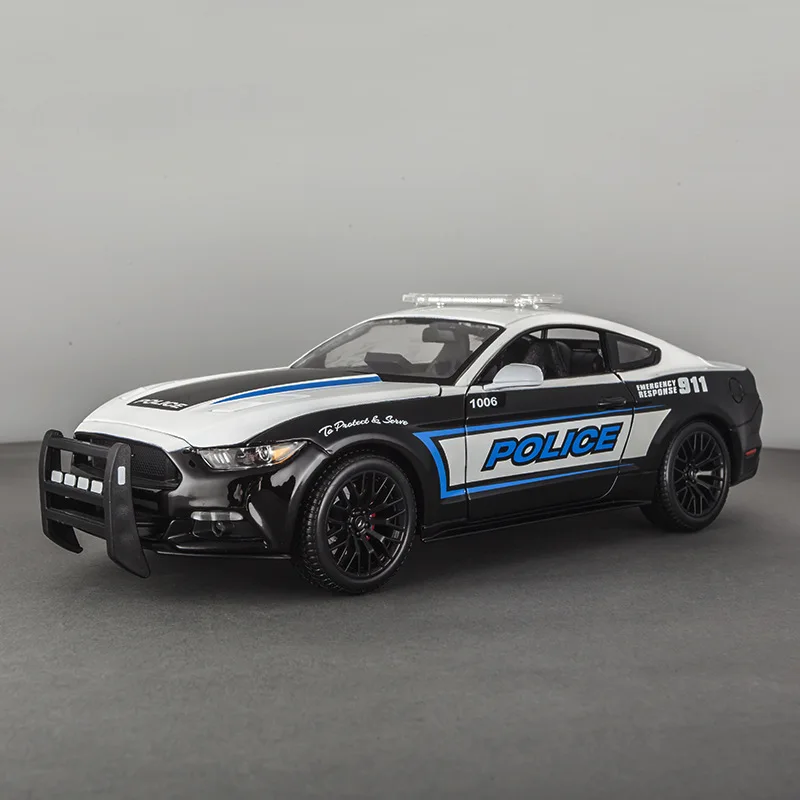 Bburago 1:18 моделирование литья под давлением сплав спортивная модель автомобиля игрушки для Mustang с рулевым колесом управление передним колесом рулевая игрушка - Цвет: 4