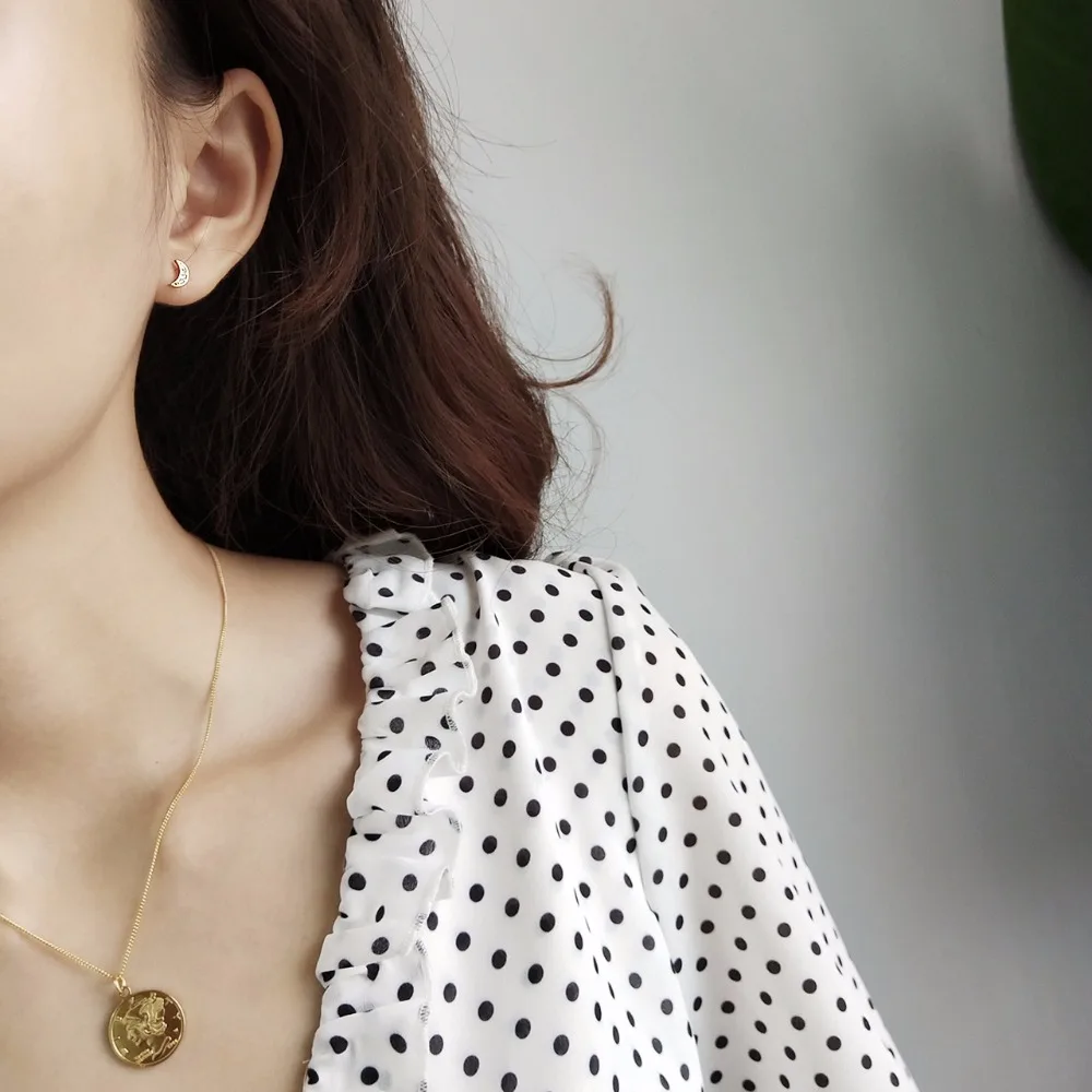 Martick Unique Style MIni Moon Stud Earrings For Fashion Woman 100% 925 Sterling Silver Asymmetry Gold Jewelry GSE43 | Украшения и