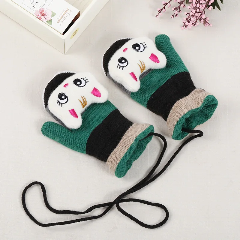 Новинка Детские перчатки с героями мультфильмов Милые зимние теплые варежки