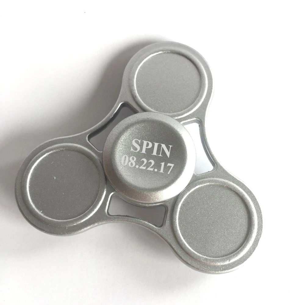 Бесплатная печать логотипа персонализированные Fidget Hand Tri Spinner в подарочной