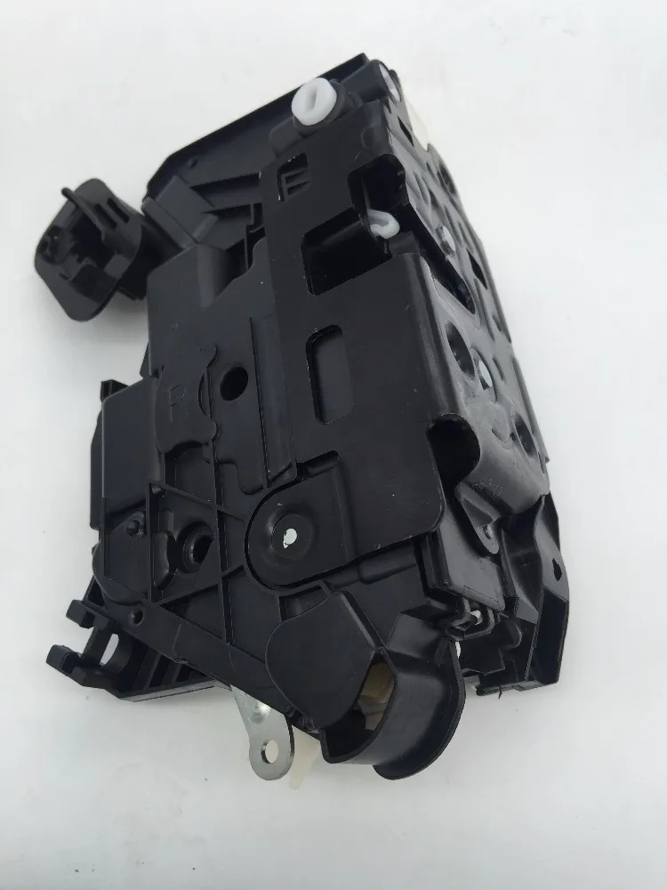 Задний левый для VW GOLF JETTA SKODA YETI (5L) SEAT ALHAMBRA (7N) LEON III (5F) ST привод защелки дверного