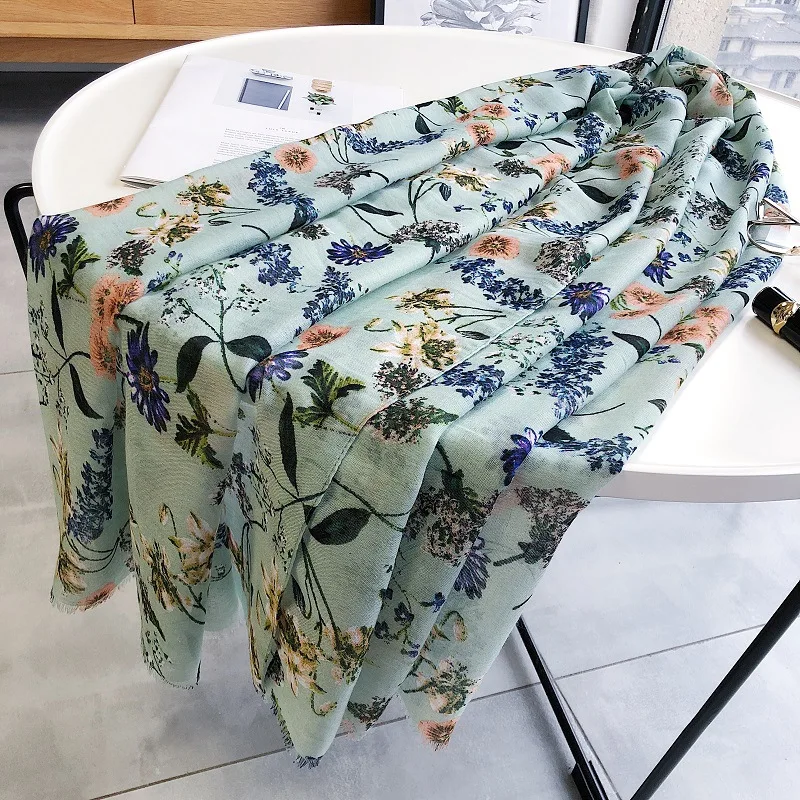 Шарф в горошек с цветочным принтом и бахромой шаль из вискозы женский шарф