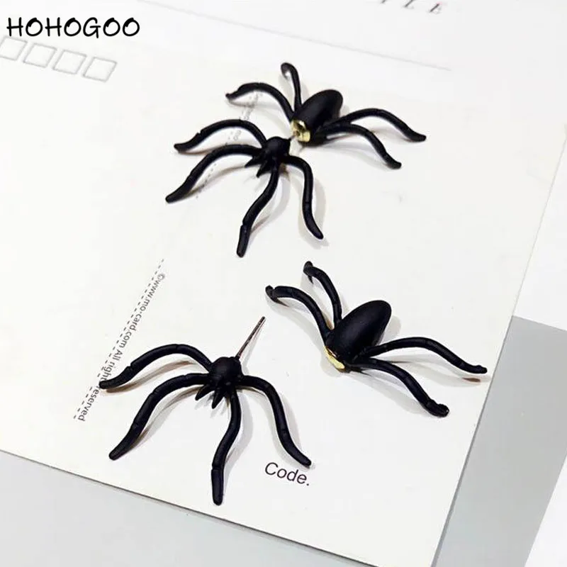 HOHOGOO 1 шт. 3D жуткий Черный Паук Серьги гвоздики для Хэллоуина вечерние пугающие