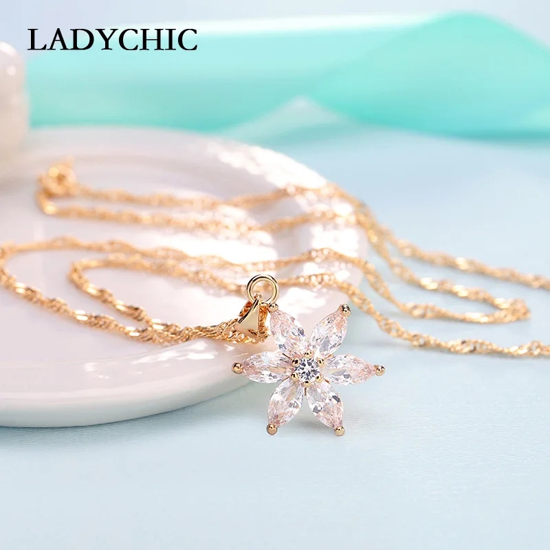 Женское ожерелье с подвеской LADYCHIC прозрачным циркониевым цветком и цепочкой из