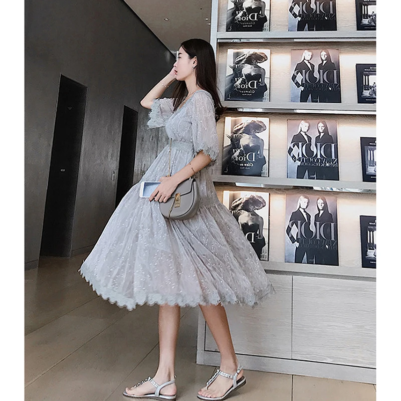 Шифоновое платье с высокой талией V-образным вырезом и кисточками | Женская