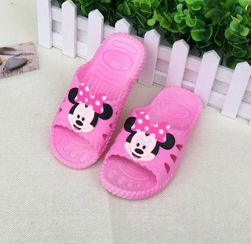 Оптовая продажа детские тапочки с героями мультфильмов мягкие Тапочки для