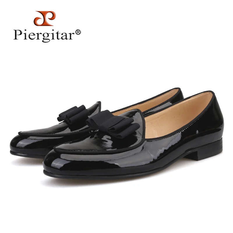 

Piergitar 2019 new Patent Leather stitching with Bowtie men's loafers Banquet and Wedding men's dress shoes slip-on men shoes