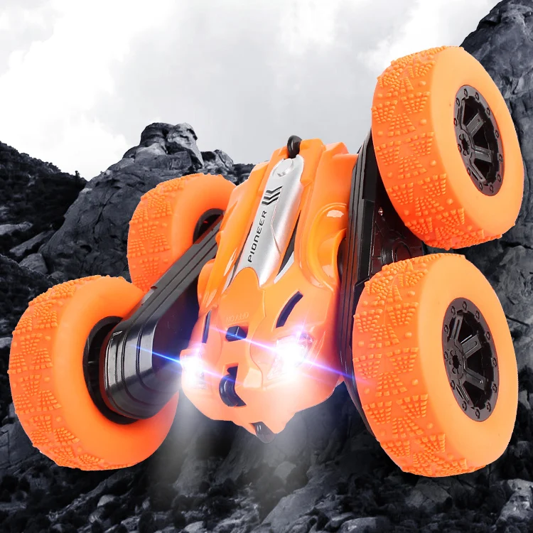 RC автомобиль 2 4G 4CH трюк Дрифт деформации багги Рок Гусеничный ролл 360 градусов
