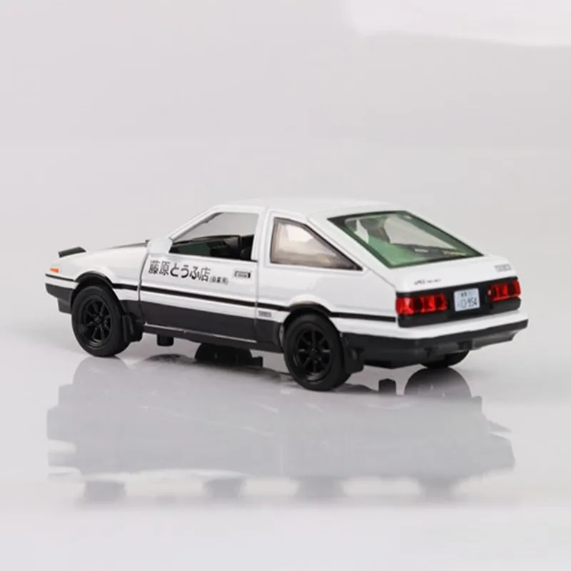 Новый Начальная D Toyota AE86 1:28 сплава модели автомобиля с рисунком аниме Форсаж