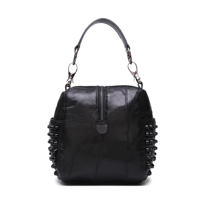 

RanHuang 2018 Women Mini Handbags High Quality Genuine Leather Handbags Rivet Design Fashion Shoulder Bags Women Messenger Bags
