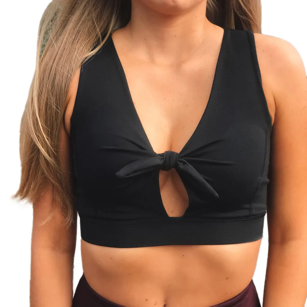 Женская майка на бретельках однотонный укороченный топ спортивный бюстгальтер с