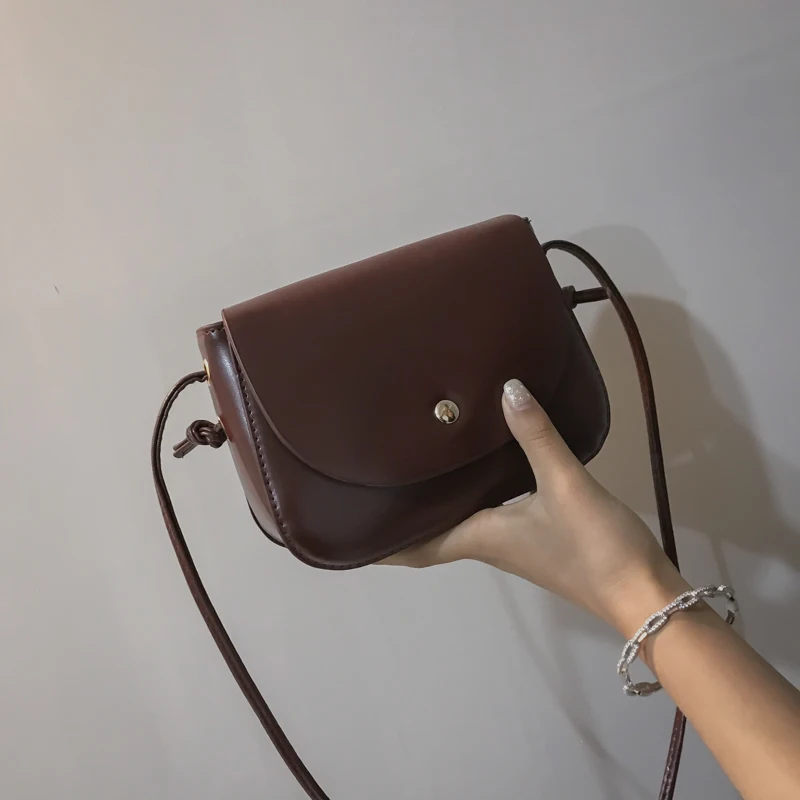 

Yuhua, 2020 new trend handbags, leisure woman messenger bag, fashion mini shoulder bag, retro Korean version women bag.