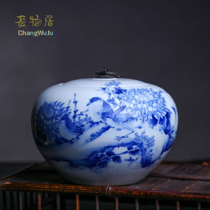 

Changwuju in Jingdezhen fine tea box hand painted by Jinhongxia blue and white tea cannister as well as storage jar and vase
