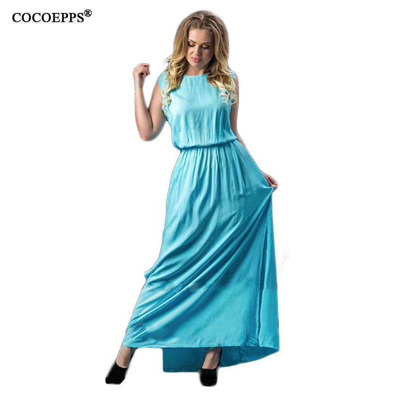 Женское длинное платье без рукавов однотонное с круглым вырезом большие размеры