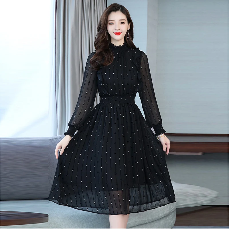 Женское плиссированное платье длинное шифоновое с длинным рукавом и