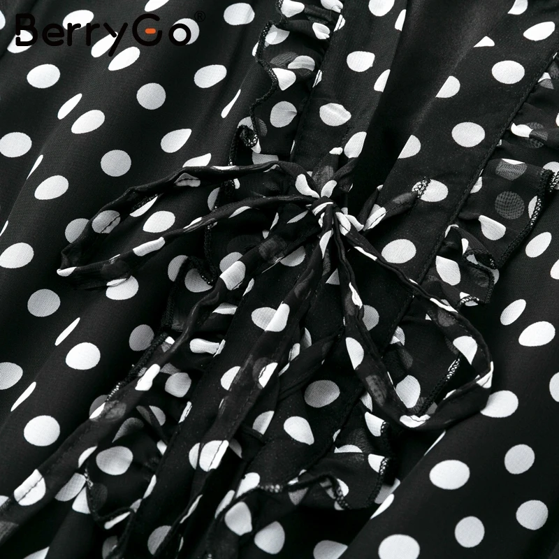 BerryGo/винтажное длинное платье в горошек зимнее со шнуровкой и длинными рукавами