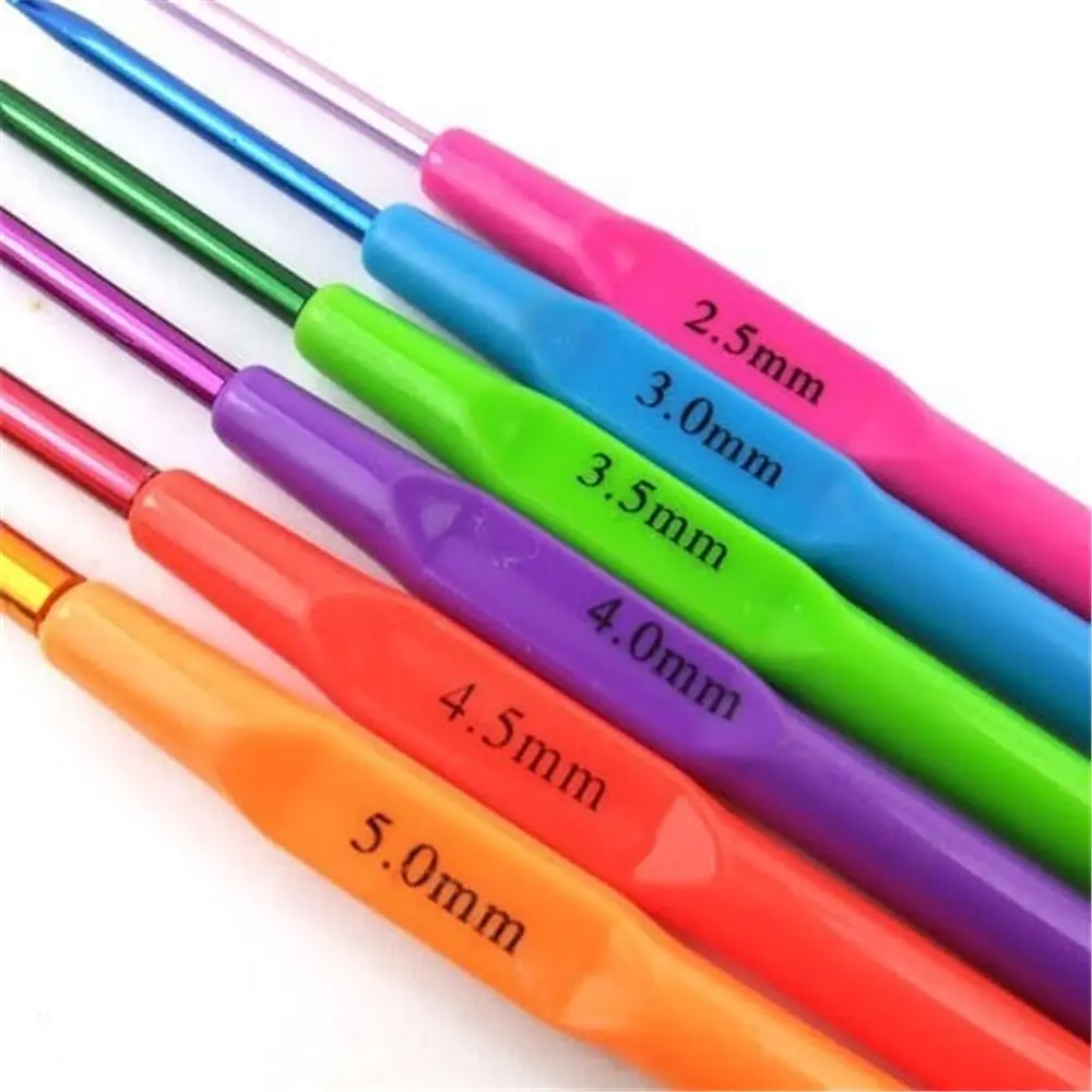 6X разных Размеры набор многоцветные Алюминий вязальные крючки Иглы вязать Weave Craft