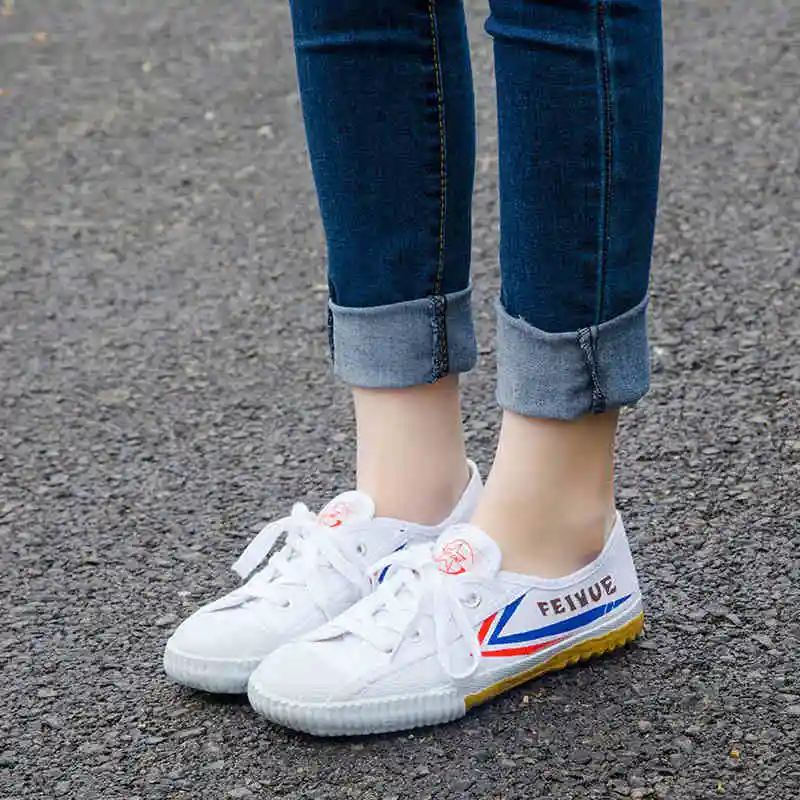 Китайские FEIYUE кунг-фу Боевые искусства обувь для трека и поля кроссовки Нескользящая парусиновая обувь 1-511