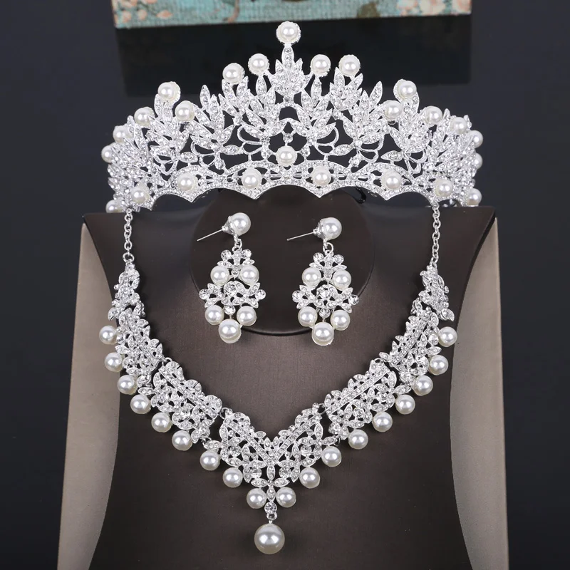 

Fashion Crystal Pearl Costume Jewelry Sets Rhinestone Statement Necklace Earrings Crown Tiaras Set Women Wedding Jewelry Sets