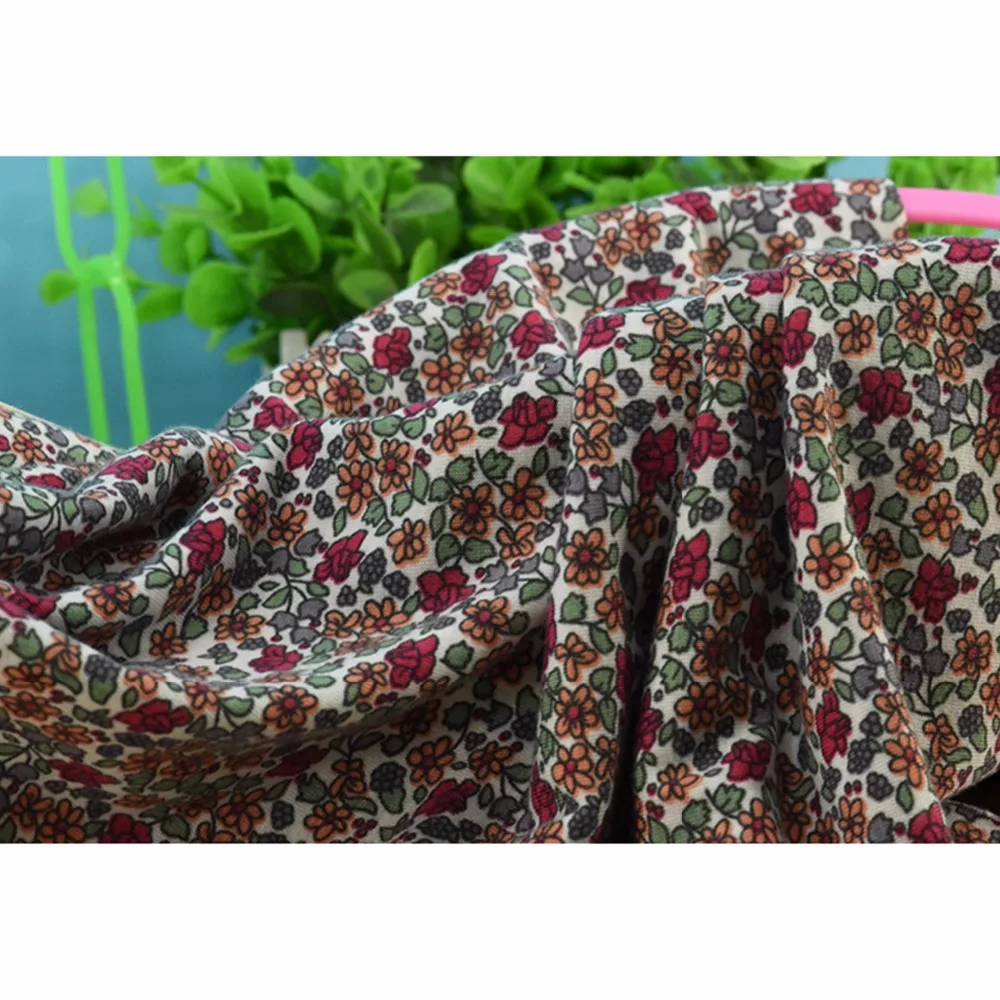 2017 Напечатанная модная одежда - джерси для пошива брюк, платья, юбки, носков и одежды с маленьким цветочным узором 100 * 165 см 576А JXL ТЕКСТИЛЬ на.