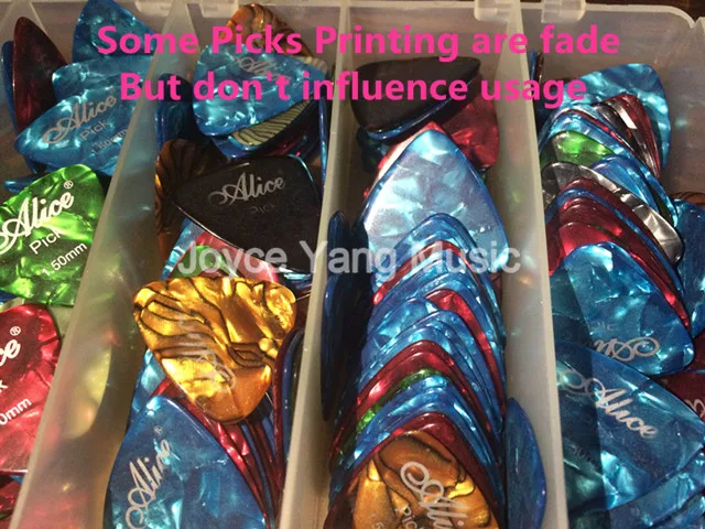 Медиатор для гитары (с перламутровым рисунком).Материал целлулоид толщина 0 81 мм.